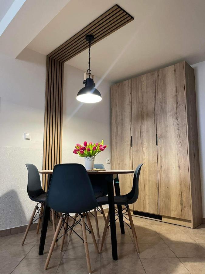 Ferienwohnung Deduv Sklep Hlohovec Exterior foto